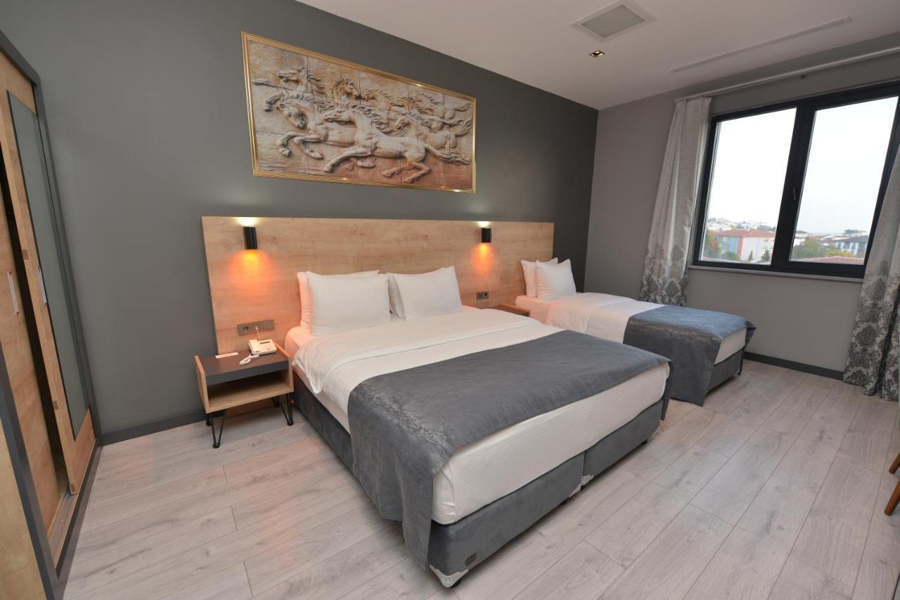 Hotel Mills 3*