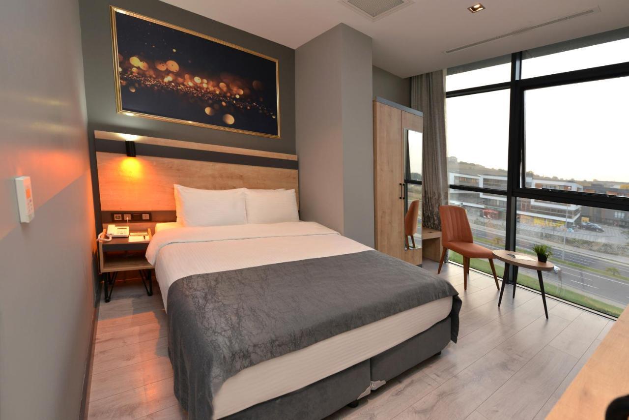 Hotel Mills