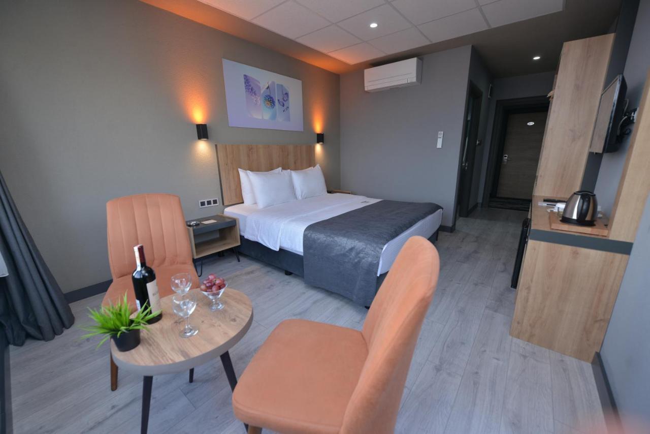 Hotel Mills 3*